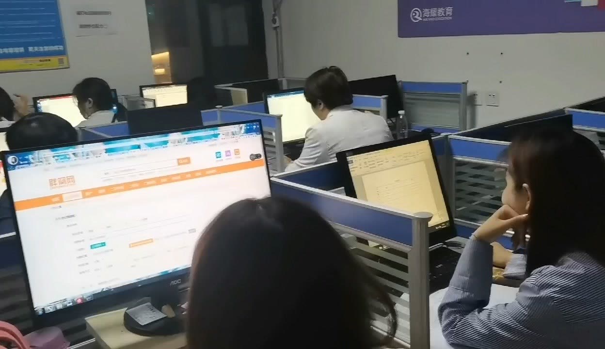 鄭州辦公軟件速成班 高效掌握辦公技能，提升職場(chǎng)競(jìng)爭(zhēng)力